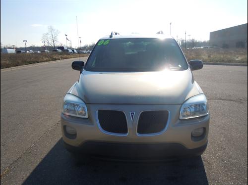 Pontiac Montana SV6 2006 photo 1