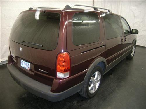 Pontiac Montana SV6 2006 photo 2