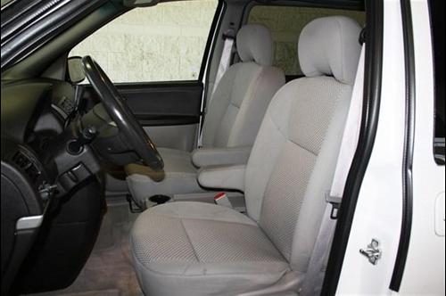 Pontiac Montana SV6 2006 photo 3