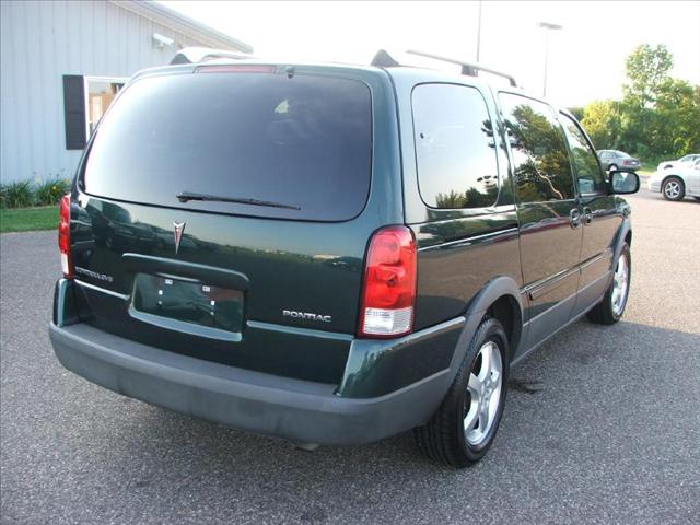 Pontiac Montana SV6 2006 photo 1