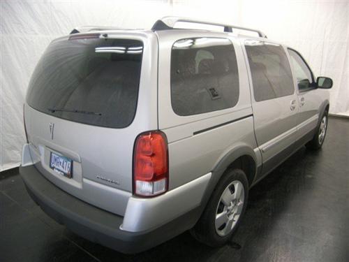 Pontiac Montana SV6 2006 photo 2
