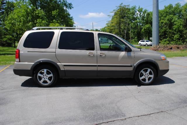 Pontiac Montana SV6 2006 photo 3