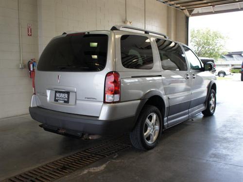 Pontiac Montana SV6 2006 photo 1