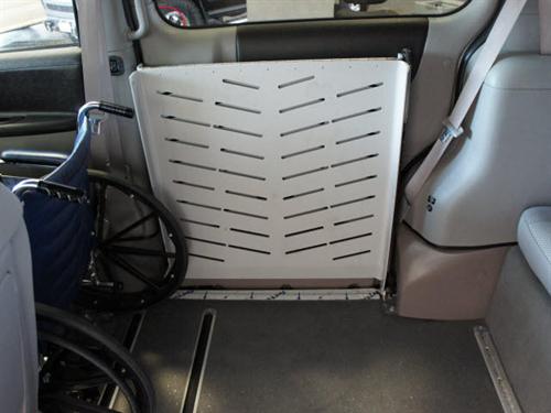 Pontiac Montana SV6 2006 photo 3