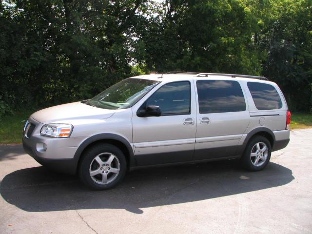 Pontiac Montana SV6 LT1 Crew Cab 4WD MiniVan
