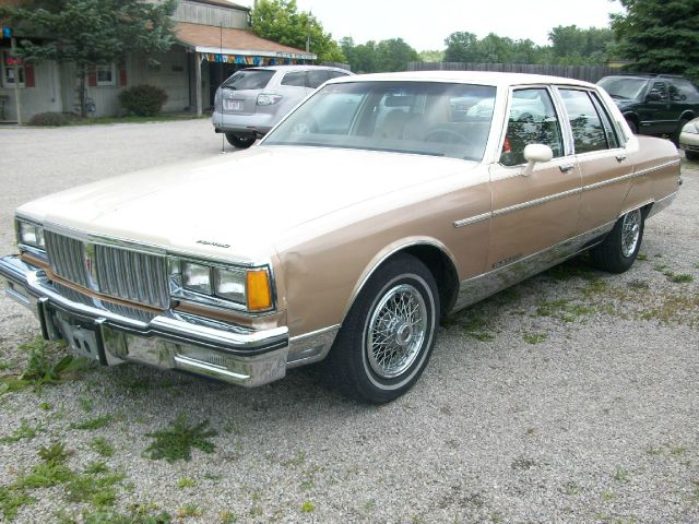 Pontiac Parisienne 1985 photo 4
