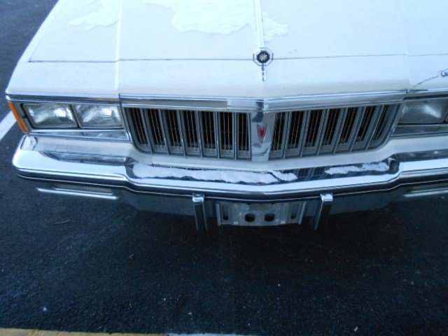 Pontiac Parisienne 1986 photo 1