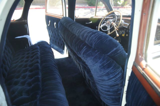 Pontiac Silverstreak 1948 photo 10