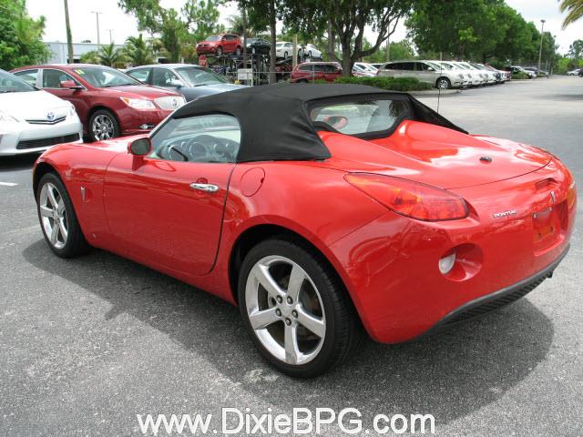 Pontiac Solstice 2006 photo 2