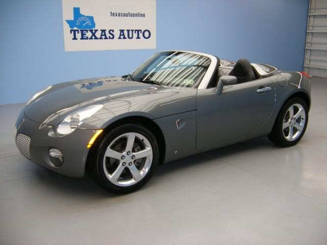 Pontiac Solstice Sport Utility Pickup 4D Convertible