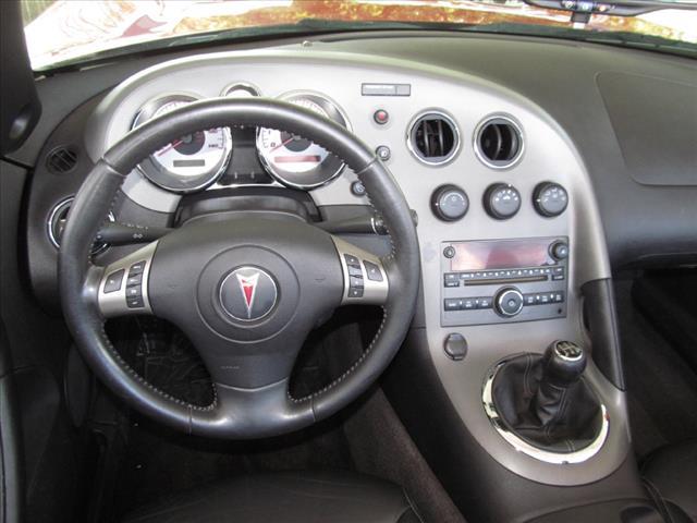 Pontiac Solstice 2006 photo 32