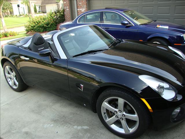 Pontiac Solstice EXT. Cab-4dr, SLE Convertible