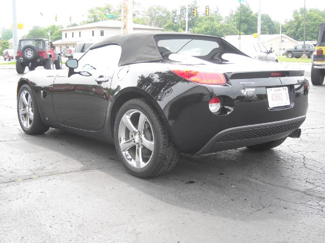 Pontiac Solstice Base Convertible