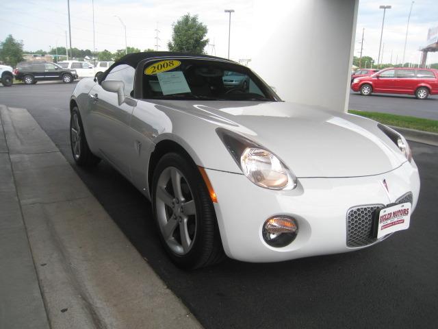 Pontiac Solstice 2008 photo 2