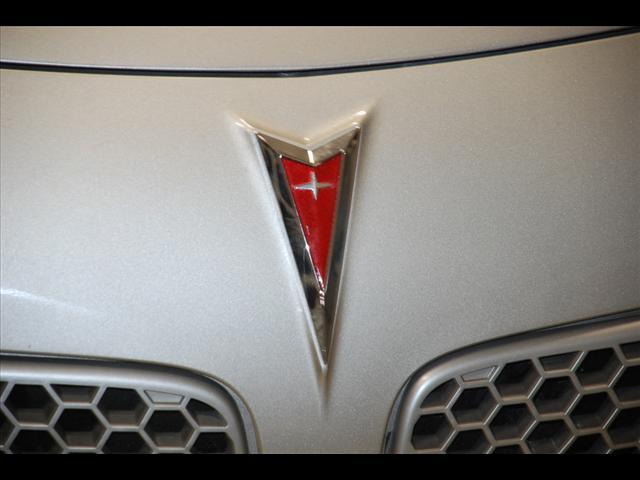 Pontiac Solstice 2008 photo 2