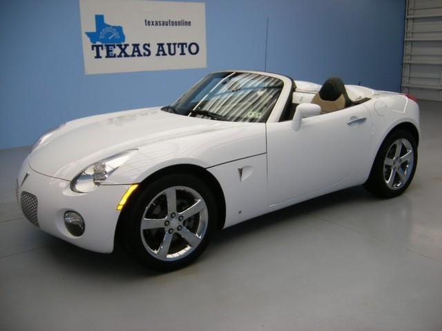 Pontiac Solstice Sport Utility Pickup 4D Convertible