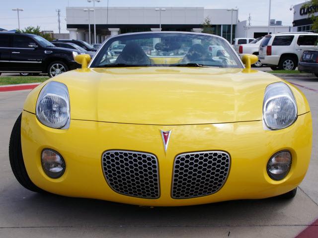 Pontiac Solstice 2008 photo 2