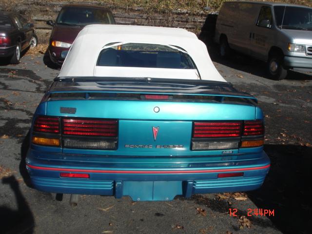Pontiac Sunbird 1993 photo 2