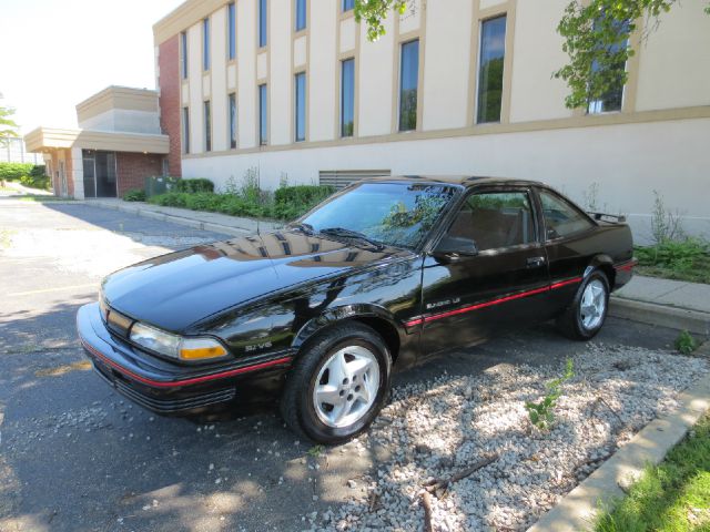Pontiac Sunbird 1994 photo 1