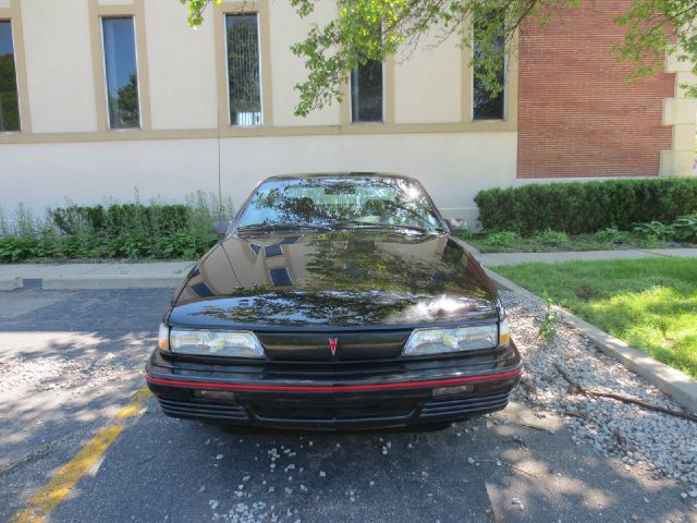 Pontiac Sunbird 1994 photo 3
