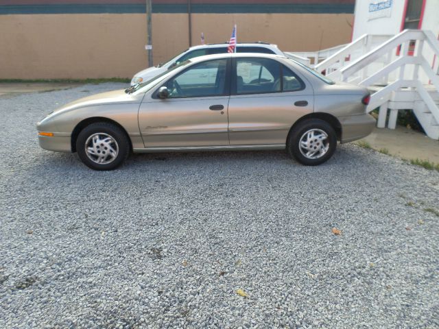Pontiac Sunfire 1996 photo 2