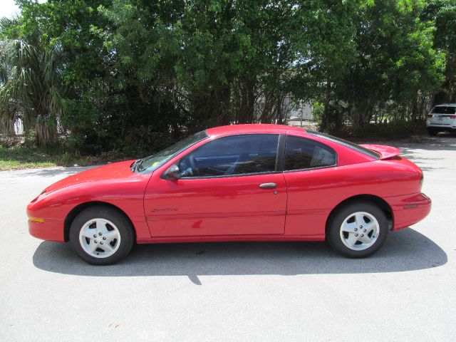 Pontiac Sunfire 1996 photo 3