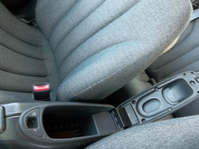 Pontiac Sunfire 1997 photo 9