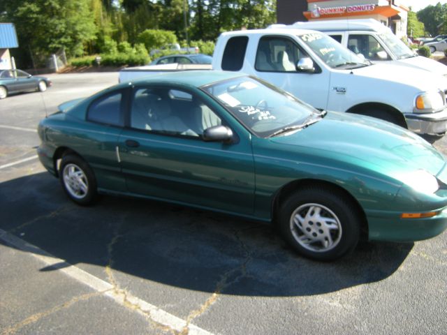 Pontiac Sunfire 1997 photo 1