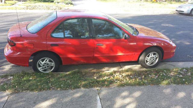 Pontiac Sunfire 1998 photo 2