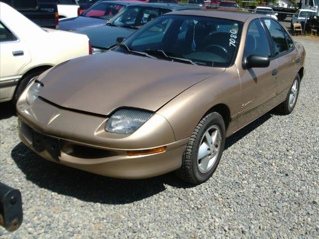 Pontiac Sunfire 1998 photo 3
