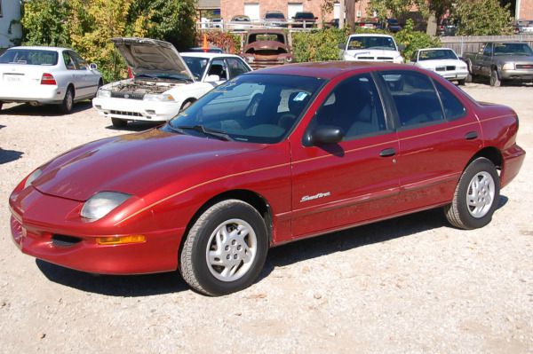 Pontiac Sunfire 1999 photo 2