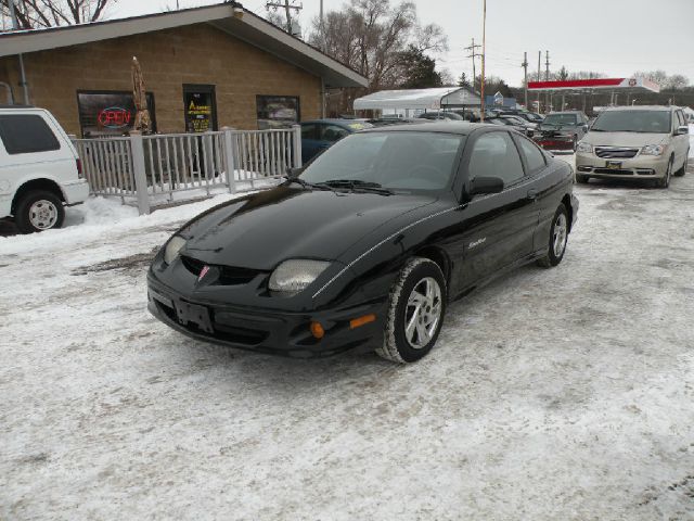Pontiac Sunfire 2000 photo 2
