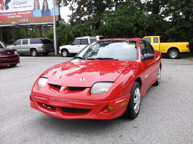 Pontiac Sunfire 2000 photo 1