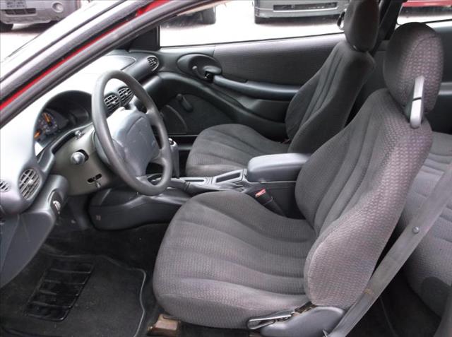 Pontiac Sunfire 2000 photo 2
