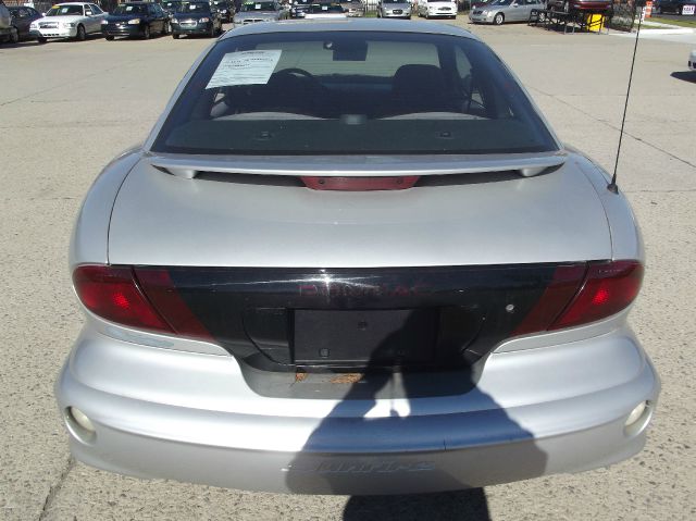 Pontiac Sunfire 2000 photo 3