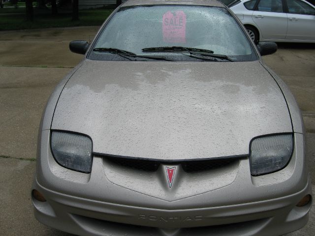 Pontiac Sunfire 2000 photo 4