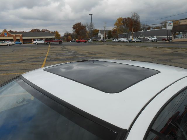 Pontiac Sunfire 2000 photo 3