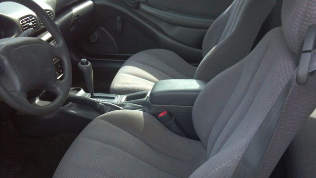 Pontiac Sunfire 2000 photo 2