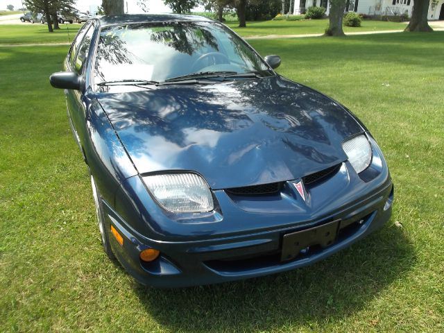 Pontiac Sunfire 2001 photo 1