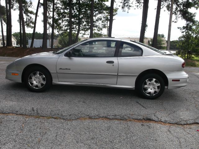Pontiac Sunfire 2001 photo 3