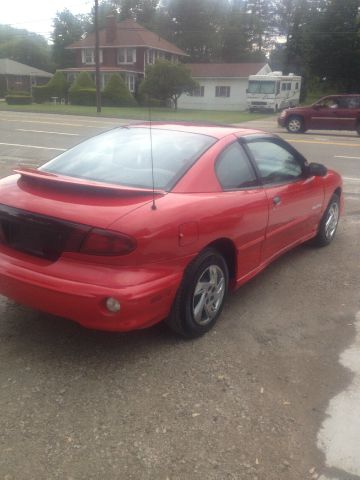 Pontiac Sunfire 4dr Sdn SL Auto Sedan Coupe
