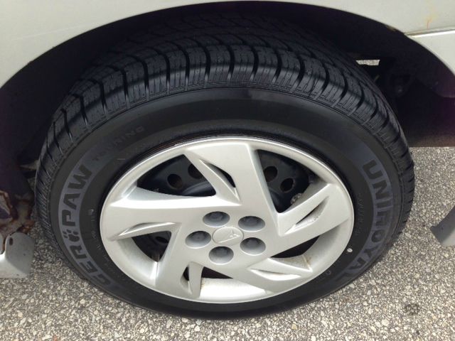 Pontiac Sunfire 2001 photo 2