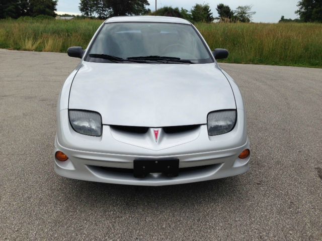 Pontiac Sunfire 2001 photo 3