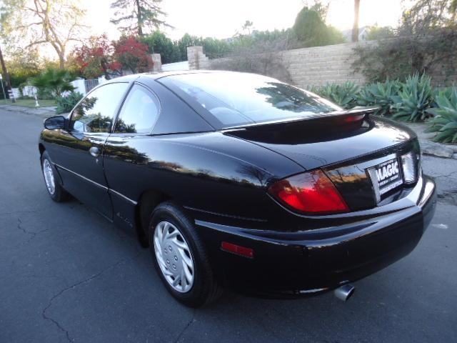 Pontiac Sunfire 2001 photo 2