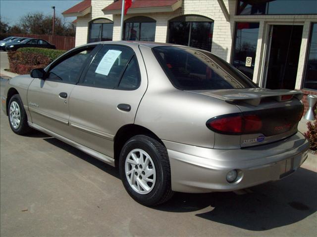 Pontiac Sunfire 2001 photo 1