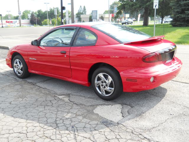Pontiac Sunfire 2002 photo 1