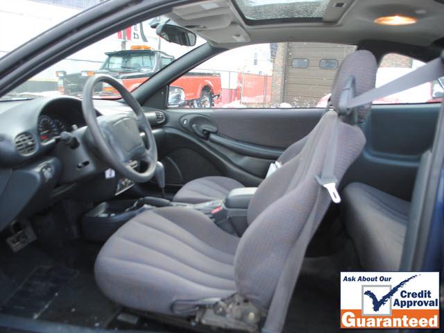 Pontiac Sunfire 2002 photo 2