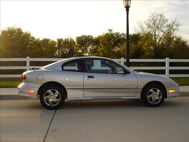 Pontiac Sunfire 2002 photo 3