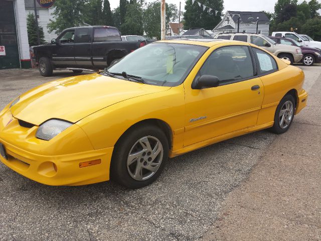 Pontiac Sunfire 2002 photo 1
