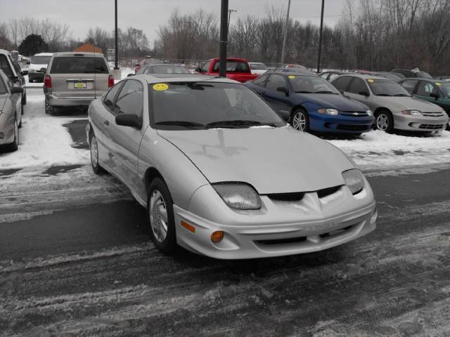 Pontiac Sunfire 2002 photo 3